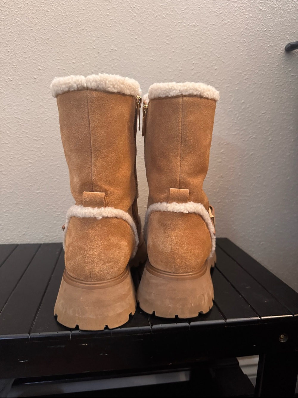 Michael Kors Tan Suede Shearling-Trim Winter Boots - Picture 5 of 10